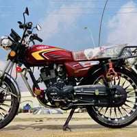 ماطور أيراني 2025 المحرك 200 اللون الاسود المرغوب  باتري جديد والصالنص...