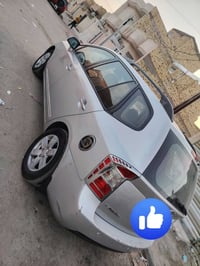 كيا كارينز • ٢٠٠٩ • رقم بغداد