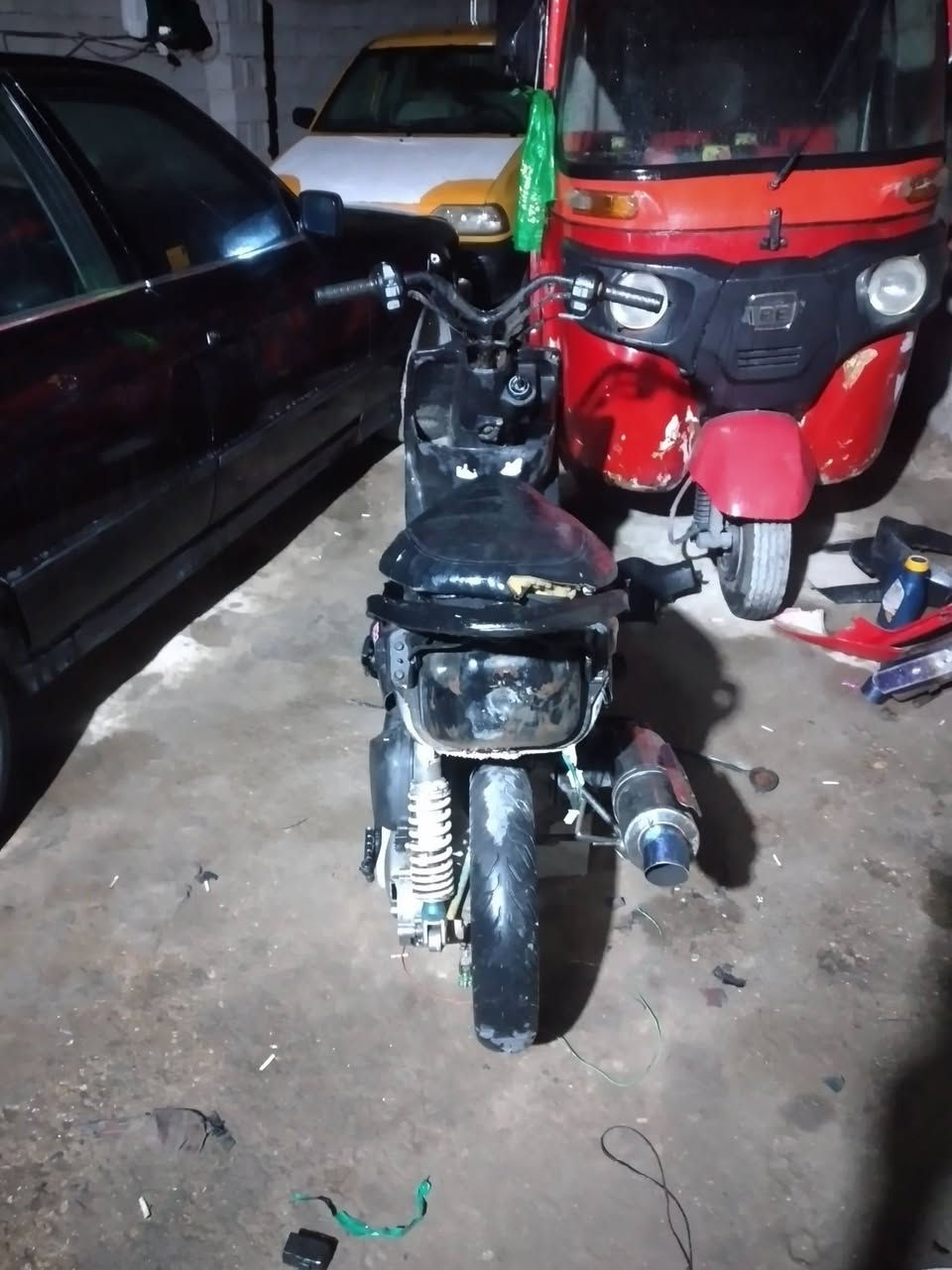 السلام عليكم ماكس عدله للبيع مكينه ٥٥ مكفوله من تبخير وتنقيص شلعه فول غرضها كلها كامله نقص بس كفرات لسعر ٢٥٠ بيه مجال مكاني بغداد جسر ديالى القديم ***********
