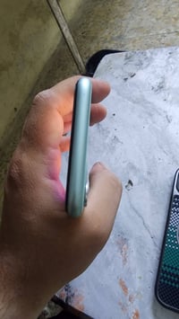 ايفون 11 • ذاكرة ١٢٨ • شاشة مبدلة