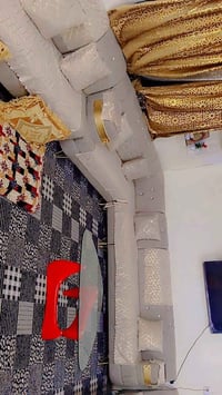 ديوان • نظيف • ٢٠ مقعد