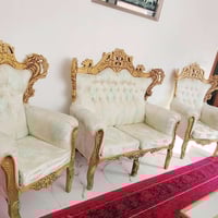 صوفا • كنب • للبيع