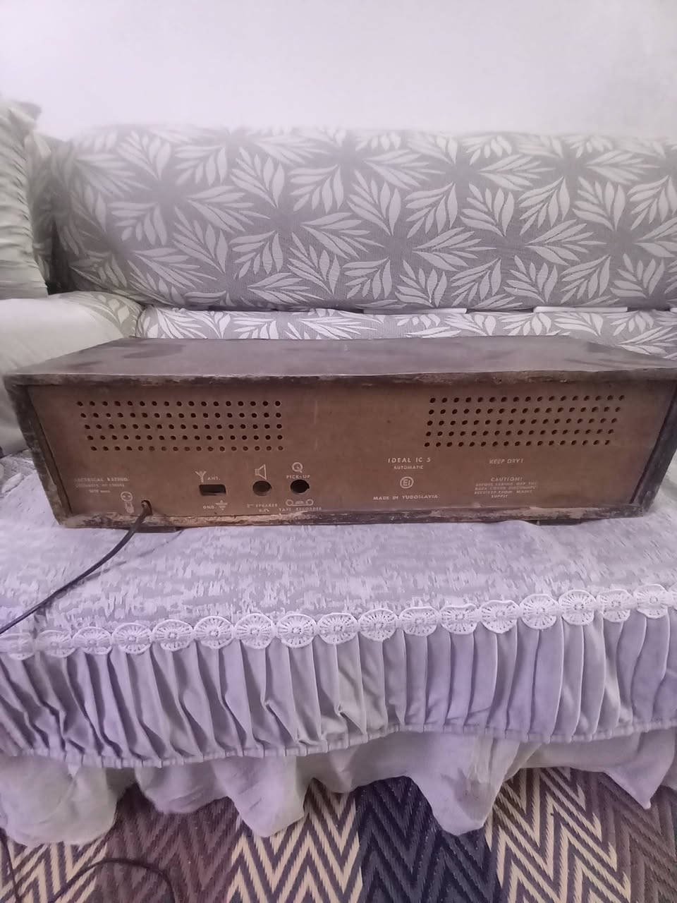 راديو قديم انتيكا تحفه سعر ٢٥ بدون عمله الي يريد يحجز رقم وعنوان


**إذا كنت صاحب هذا الإعلان وتريد حذفه لأي سبب، رجاءا أرسل رسالة إلى الدعم الفني**