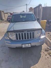 جيب لبرتي 2012 فول موصفات لمتد فور ويل رقم بغداد انكليزي السعر ١٠٠ قفل...