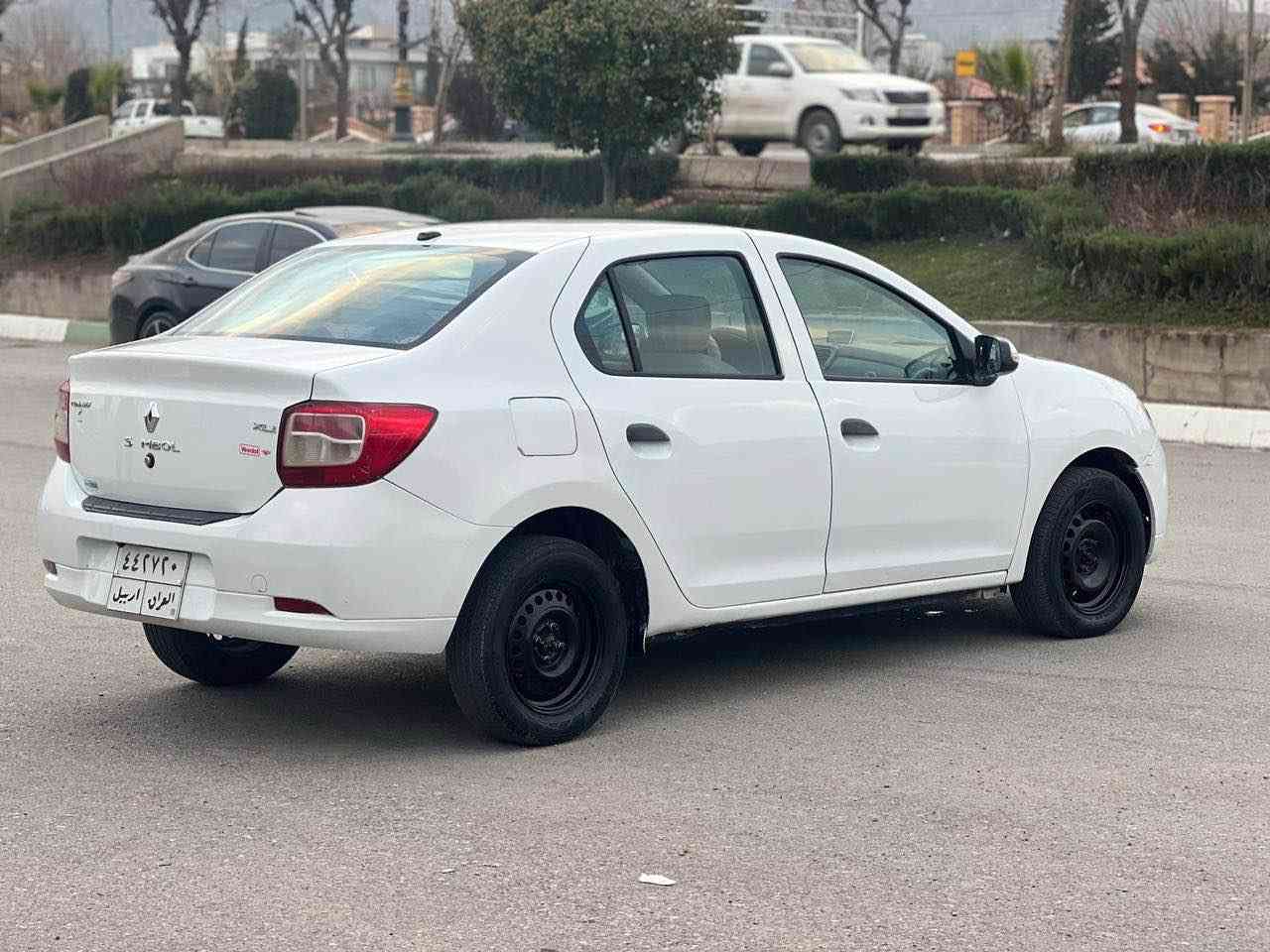 ڕینۆ سمبول  مە رخوب مە رخوب. 2016 ڕە قە م هە ولئر  سە نە وی بە ناو خۆمانە.. گئڕتۆماتیک  . مواسە فات جام کارە با شاشە  حادییو تۆماتیک. بۆیاخ تە نیا 2 پارچە  کە مئک ناوی گرتووە.. مە کینە گئڕ بە شە رت . تە قە و ڕە قە بە شە رت. ڕە قە م هە ولێر . بە ناو کردن. خرامە   هە موی بە شە رت . نرخی 56 گە ڵاو کە مئک مە جال  پارە ی حلوجئکە.. لە ڕانییە م

***********
*********** Singapore
