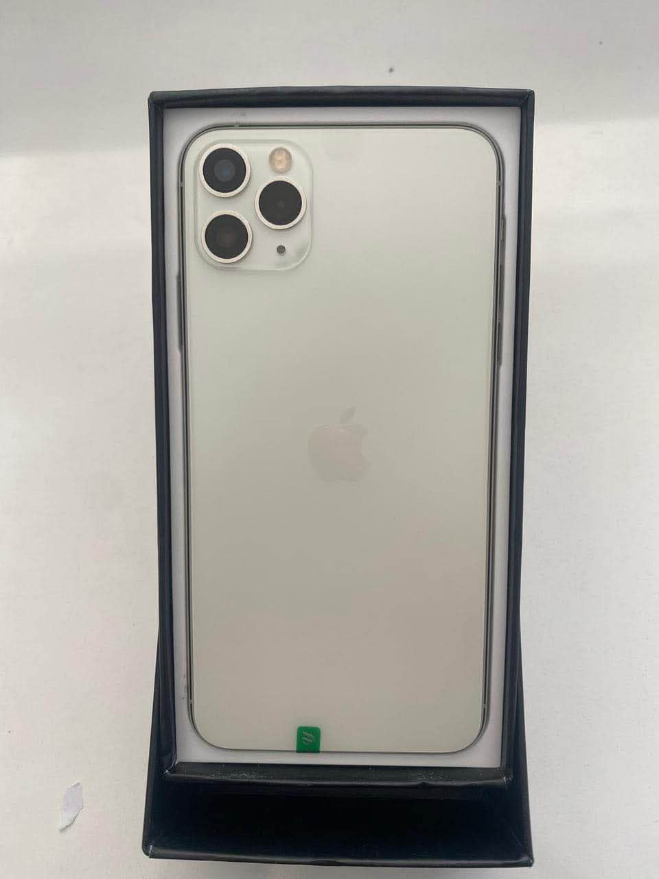 السلام عليكم 
ايفون ١١ برو ماكس شرق اوسط 
موجوده ملحقاته كارتونه مطابقه  مالت الجهاز 
ذاكره ٢٥٦ 
بطاريه ١٠٠ 
للبيع او المراوس التفاصيل خاص 
العنوان كربلاء كربلاء, العراق


**إذا كنت صاحب هذا الإعلان وتريد حذفه لأي سبب، رجاءا أرسل رسالة إلى الدعم الفني**