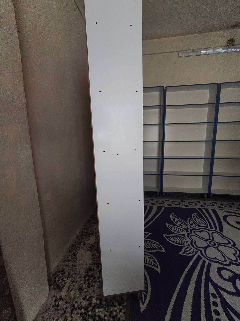 السلام عليكم
فاترينه عدد 5 
طول260
عرض90 
عمق30 
شغل درجه اولى و كلش نضيفات
امانة الله مشتغلين الوحده 140 الف 
 السعر 100 الف للوحده 
*********** النجف الاشرف
