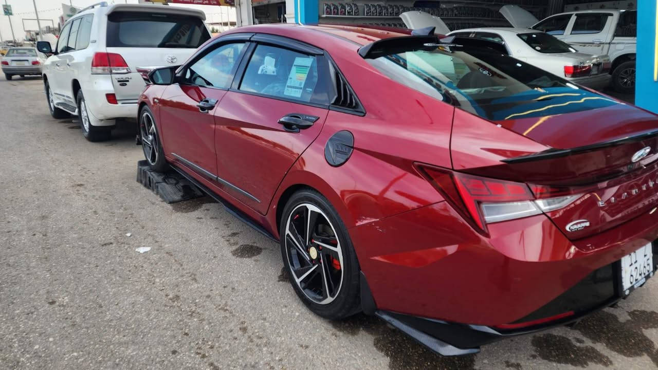 مواصفات سياره
السلام عليكم
   2023 HYUNDAI Elantra  N line🇺🇸🔥‼️
(هونداي النترا ان لاين) 
المواصفات فول ١/١  (N line )🔥‼️

لمعرفة السعر علق برقم واحد 💰‼️

مكينة تيربو رياضي ✈️
بدون دوانز السياره 🤍
 (كير اوتوماتيك (دبل كلج الماني (DCT)
سلايد روف (فتحة سقف )
شفتات ستيرن رياضي ➕ ➖🔥
مود السرعة في الدشبول نظام الانطلاق🔥
بصمة تشغيل مع بصمة ابواب 
تشغيل عن بعد 
شاحن لاسلكي 🔥
كذالك شحن الذكي
صندوق ذكي بصمة فتج تلقائي عند الاقتراب
                                               🔥الكشنات تحكم كهرباء
                                                         🔥تدفئة كشنات 
                         🔥كشنات حضن جلد ومخمل ومطرز N 
                   🚩بطاين ابواب كلها مطرزة خيط احمر مميز
                                     بصمات N  على الكير والستيرن 
دوسات جانبية رياضي شركة 🏁
لايت لد مميز بلادي
بك لايت لد متصل  مميز 
رادار امامي تحديد المسار  
رادارات جانبية النقطة العمياء  
حساسات خلفية للتنبية  والتوقف الذاتي عند الرجوع 
نظام القيادة الذكية لمسافات محدودة مع السيارة الامامية
نظام الوقوف الذاتي عند الاقتراب من مركبة 
كامرة خلفية HD تعمل من اتجاهين مختلفين
اضواء ترحيب عند الاقتراب
كروز تثبيت السرعة
نظام تحديد المسار
قيادة ثلاث وضعيات (نورمل + سمارت + سبورت) كذالك تيربو
فول تحكم جهتين استيرن 
شاشة اعطال واشارة ترحيب
مانع انزلاق نظام تركشن
تبريد شاشه منفصل
ويل رياضي  18 مميز 
شاشة لعرض العطلات وقياس ضغط الاطارات ولضبط اعدادات السيارة 
شاشة كبيره متصلة تدعم نظام الابل كار بلي والاندرويد اوتو بدون كيبل
8 انج + GPS+ بوصله + كامره خلفية دواره
سياره بيه برد لجام كذالك تغليف الارظيه وصندوق وكذالك عليه سستم التغليف المري ولحيه اماميه وخلفيه وجوانب وبيبان وجام  

حادثها بنيد فقط حتى دعاميه ممبدله والدواخل مكفوله✅
وبيها طخه خفيفه كلش جاملغ خلفي عكس السايق

السيارة ماشية 63 الف قابل للزياده
السيارة بأسمي ثاني يوم تحويل 

مكان السياره ناصريه ***********
