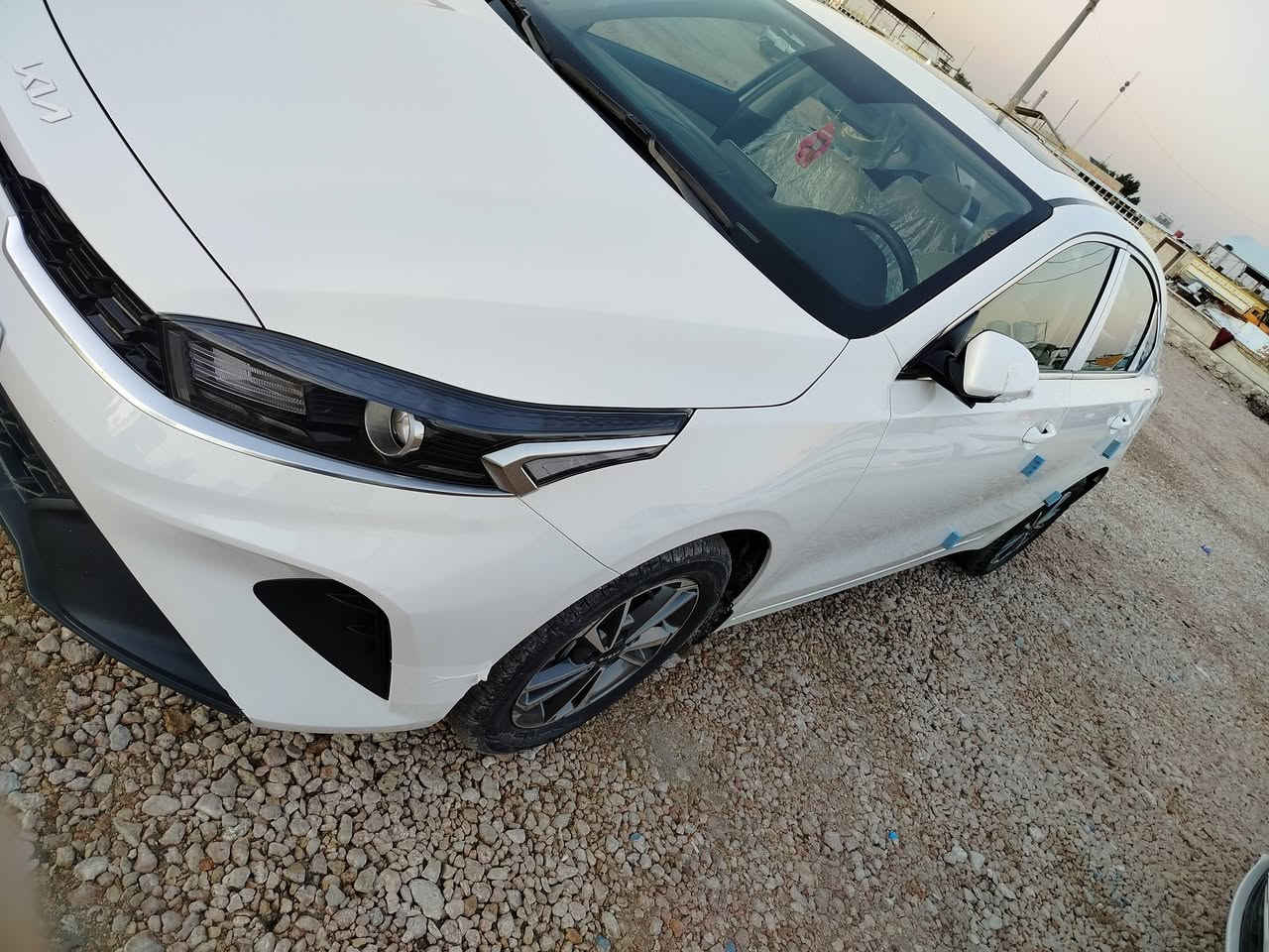 السلام عليكم
سيراتو 24 كفاله 
فول مواصفات رقم بغداد باسمي
مكينه 2000 
ماشيه 6 الاف 
مكانها سماوه 
تفاصيل اكثر خاص او اتصال 
***********
