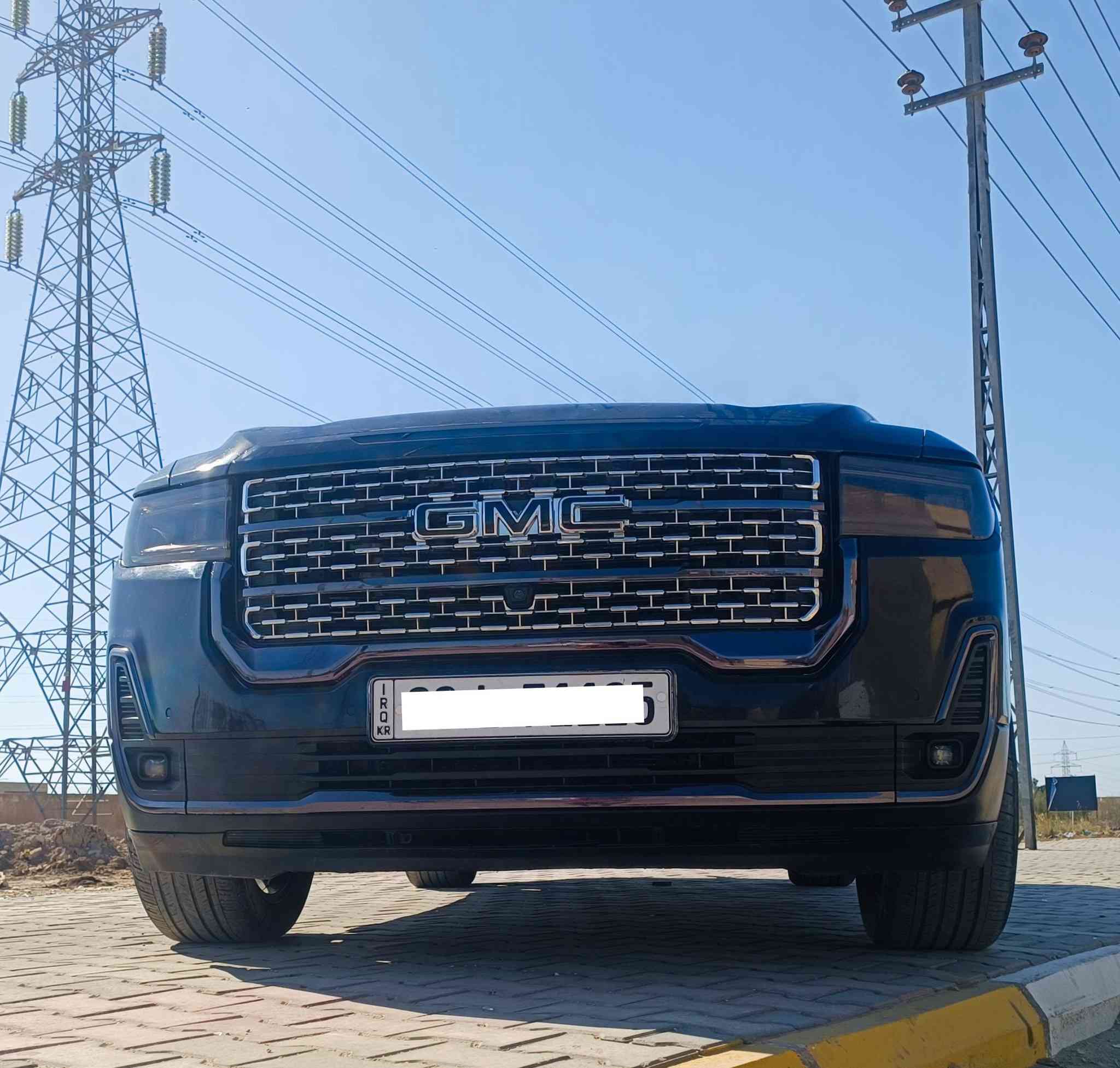 السلام عليكم .
أكاديا موديل 22 
بيع او مراوس بدوج رام..
رقم أربيل بأسمي شرط التحويل 
فول مواصفات slt.
سياره جديده جدآ وجاهزه ماتصرف عليها دينار.
سياره بيها تبديل جاملغ جهة اليمين نفس اللون بدون دواخل
ماشيه 60 الف ميل..
مكان السياره السماوه..
هاتف ***********
