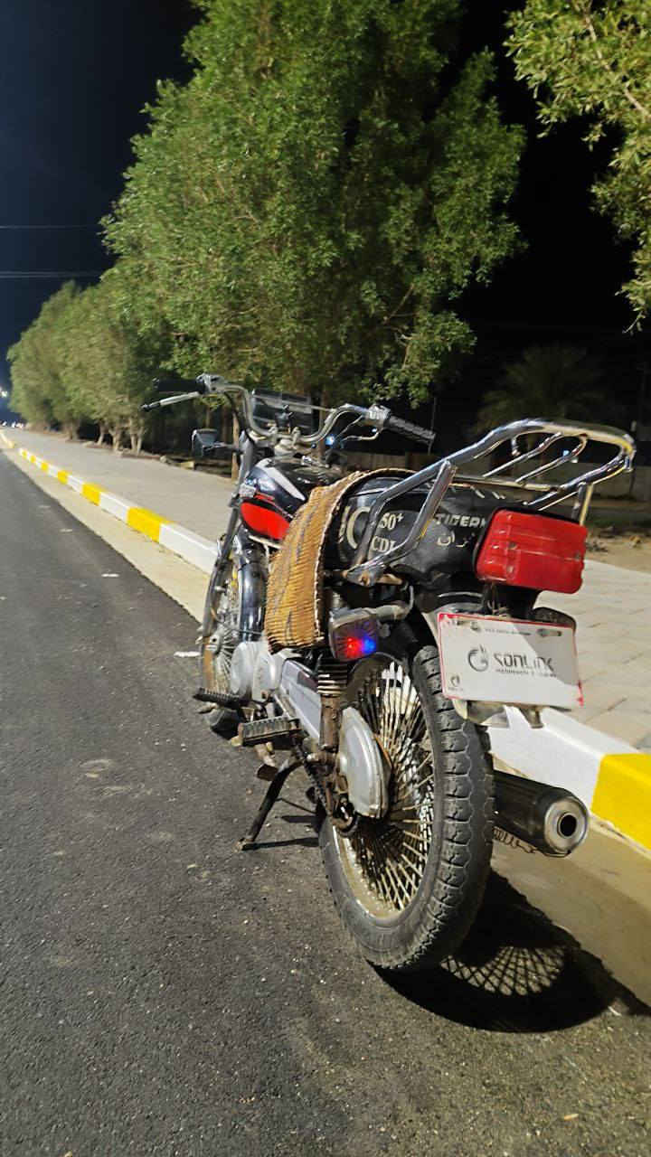 تايگر للبيع موديل 2018
اوراق كاملة 
محركة نضيف 
السعر 350 وبي مجال 
متواجد فقط خاص


**إذا كنت صاحب هذا الإعلان وتريد حذفه لأي سبب، رجاءا أرسل رسالة إلى الدعم الفني**