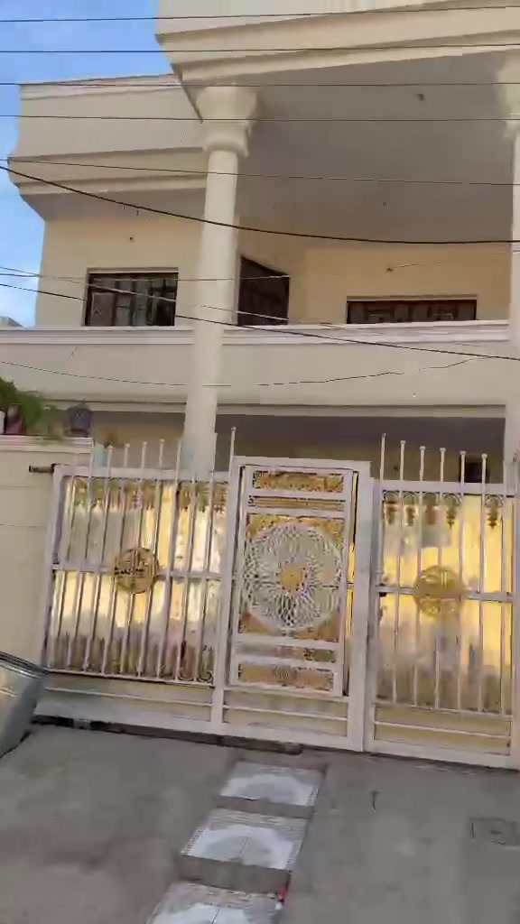 بيت للبيع مساحة ١٤٥ م بناء جديد طابقين كامل من كلشي حي العسكري ثاني فرع من الجديد شارع البزل بسعر مناسب ١٠٩ مليون فقط هاتف ***********

