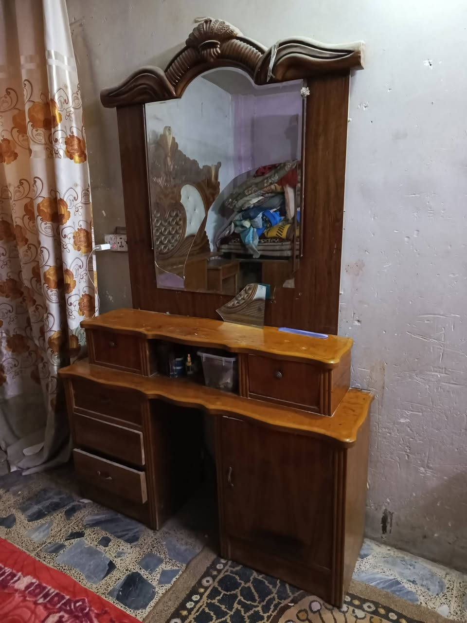 غرفه صاج عراقي مستعمله 400 مكاني بغداد ***********
