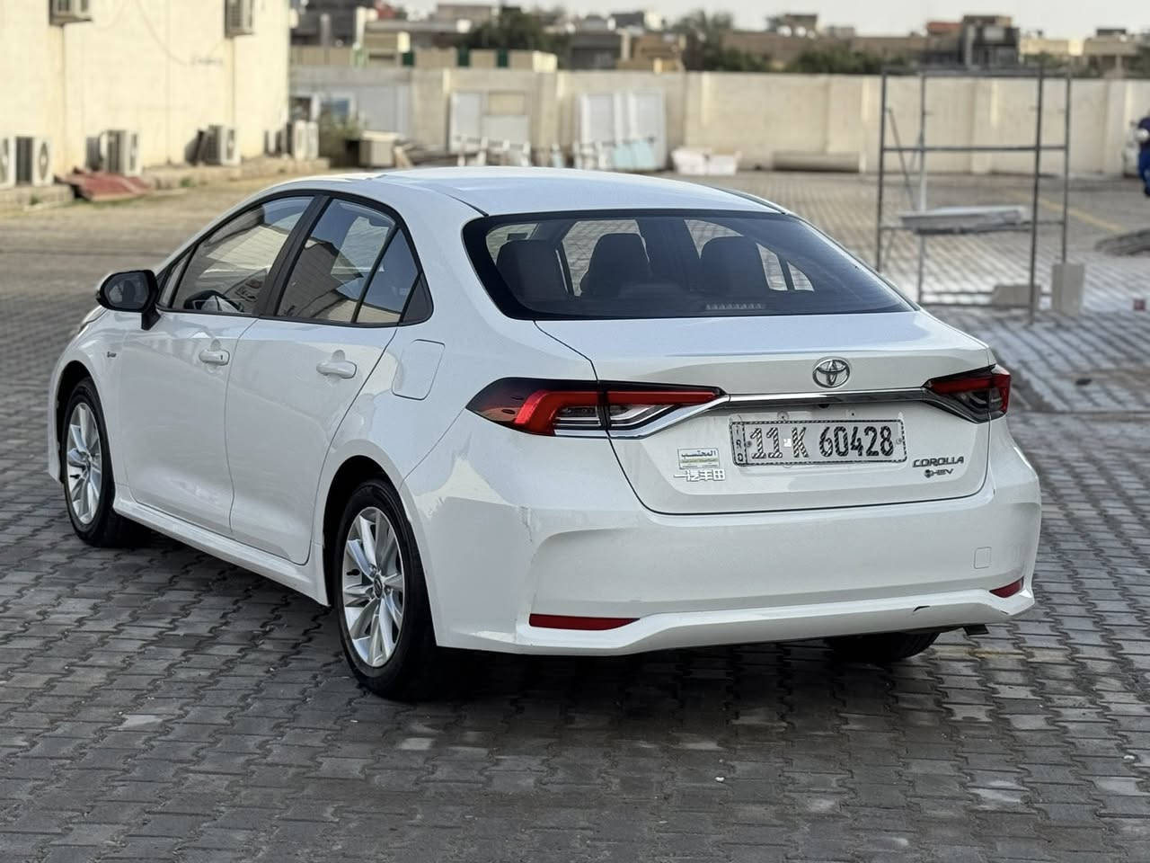 السلام عليكم . كورلا موديل 2025 هايبرد كفالة عامة من كلشي ماشية 9000 فقط فول مواصفات بصمة سلايت داخل جلد رادار السعر 157 وبيهة مجال بسيط مكاني بغداد العامرية ***********
