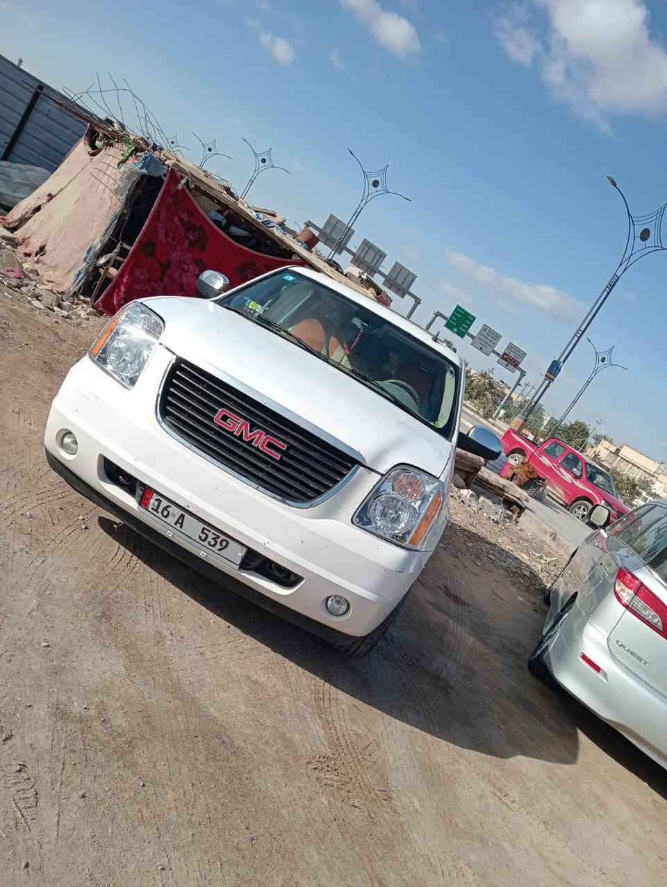 السلام عليكم 
بيع يوكن بطه وارد كندي 
موديل 2007
دواخل رصاصي 
يساره كير مكينه حداده طخم تاير تبريد 
خط ناصريه بغداد 
رقم نكليزي
سنويه بسمي
السعر 125 
مكلف بالنشر الاستفسار ***********
