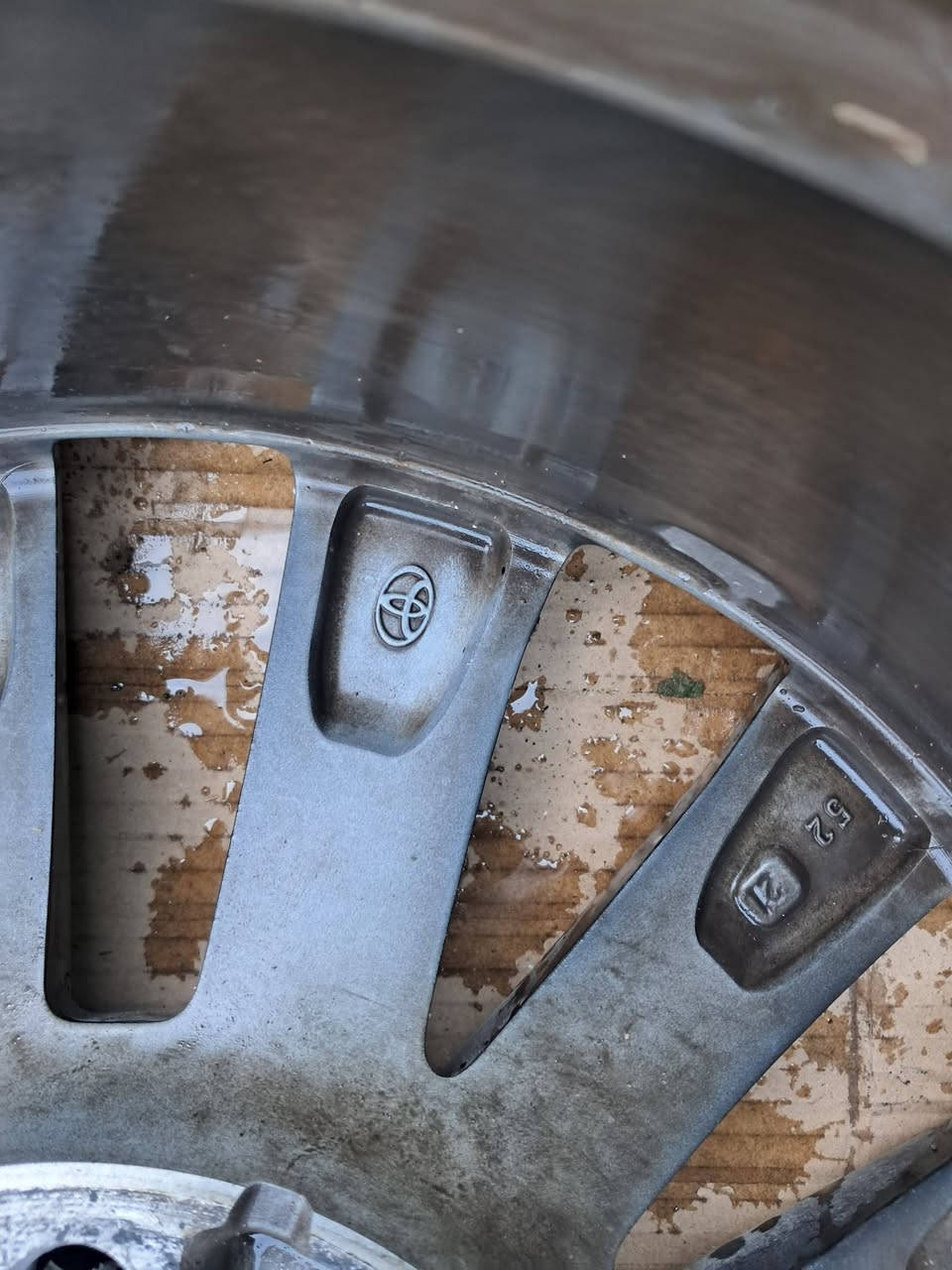 ويل للبيع جديده مال برادو مديل 22 حجم19
ئەم وەیلەنە بۆ فرۆشتن بلادی سەیارەی پردۆ هەین خۆمە وەیلەکانم گۆڕیوە بەوی لە وێنەکە دیارە  شوێن کەرکوک 
م/***********
*********** كركوك, العراق
