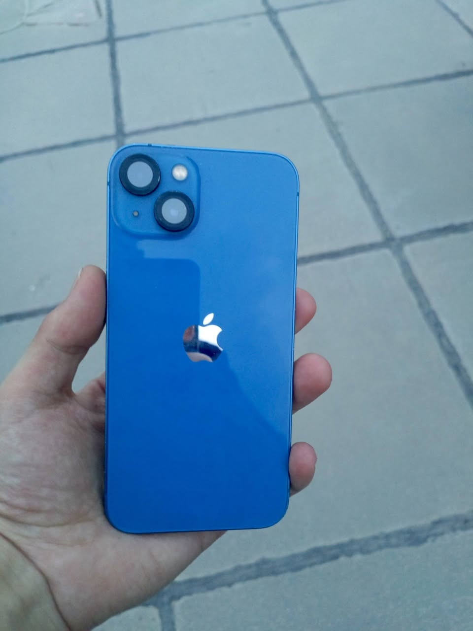 للبيع ايفون 13
ذاكرة 128 
بطارية 78 الأصلية 
الجهاز نظيف وعالفحص ما بيه عذر 
ملاحظة:الكسور بالشاشة هاي لزكه 
مكاني بغداد زيونه 
 0786 673 7267للتواصل
