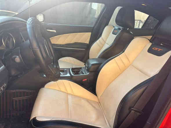 DODGE CHARGER GT  2021 
للبيـع: دوج جارجر لون مميز GT 2021 
وارد خليجي وكالـة هارلـم 
قراءة العداد : 58 الف ميل 
رقم اربيل كاملة من الهزة والبراد والسنوية 
 
🔴السعـر : 320بي مجال
مواصفات : 
المحرك v6*
رادار امامي*
رادار جانبي *
* ويل قياس 20 
* ستيرن رياضي .
* مصابيح أمامية زنون .
* كشافات الضباب زنون .
* المصابيح الأمامية مع LED .
* حساسات .
* شاشه كبيرة مع نظام ملاحة نفكيشن GPS.
* الشاشة مع اويشنات .
* سستم صوت الپاين .
* فتحت سقف (سلايد) .
* مقاعد أمامية كهربائية 
* مقاعد أمامية تدفئة .
* مقاعد خلفية تدفئة .
* تشغيل عن بعد .
* ستيرن كهربائي .
* تدفئة ستيرن .
* محدد سرعة .
تلفون بلوتوث .
* كاميرا خلفية .
* مرايا متحسسة للاضاءة العالية .
* كير شفتر بالستيرن
مكان السيارة موصل حمدانيه 
*********** الحمدانية
