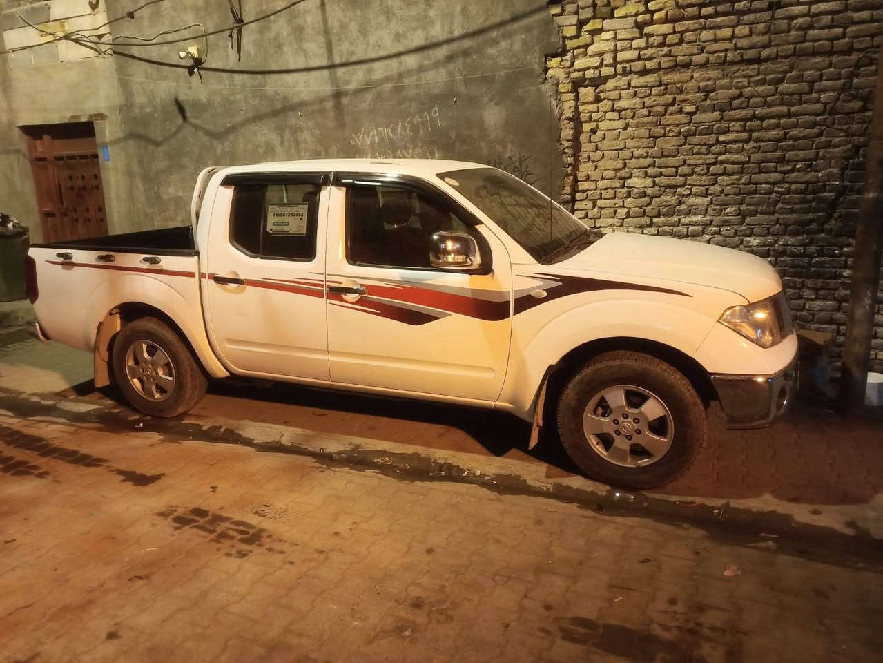 السلام عليكم نيسان نيفارا 2010 للبيع رقم بصرة بأسمي مميز بيها مكانات صبغ كير ومحرك مكفولات العنوان البصرة 
للأستفسار 
***********
