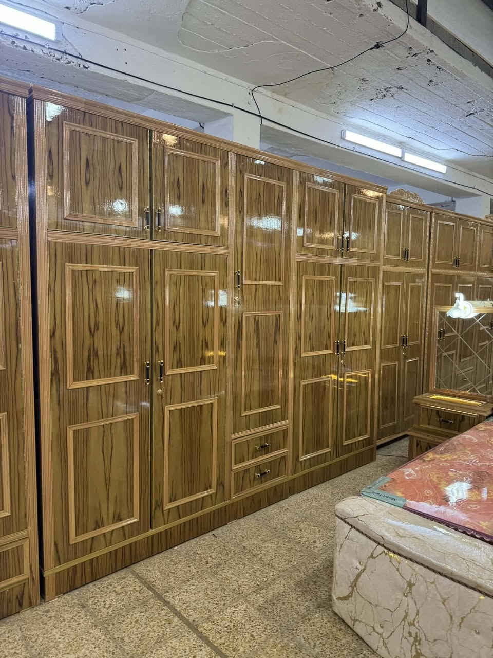 جبتلكم عرض جديد وحلو غرفه شغل ثقيل وصبغ حراراي فقط بمليون و250عرض لمده محدوده موصل جانب الايمن التواصل عالخاص


**إذا كنت صاحب هذا الإعلان وتريد حذفه لأي سبب، رجاءا أرسل رسالة إلى الدعم الفني**