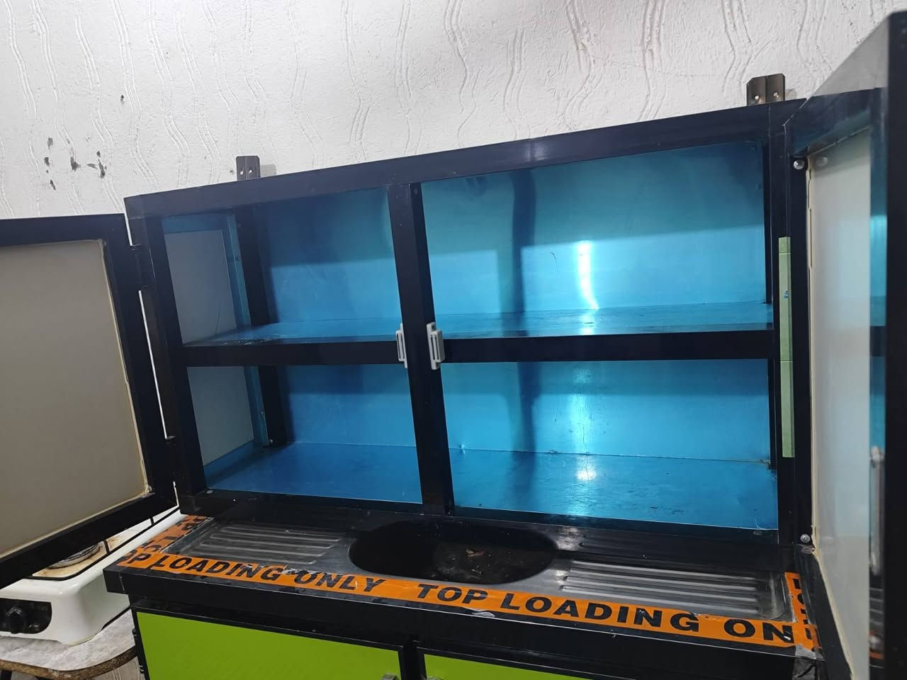 بلازما Panasonic 42 بوصة Full HD
موديل TH-L42U30R
2 مدخل HDMI + USB + Ethernet
صورة واضحة وصوت قوي
مناسب رسيفر / بلايستيشن
السعر160 الف وبيها مجال للشراي

طباخ 4 عيون للبيع
عينه زركه وقويه وحيل مرتب
يشتغل بدون مشاكل ومجرب
محمول وخفيف وما ياخذ مكان
مناسب للبيت او للمحل سعره 30 الف

كاونتر مطبخ للبيع
نظيف ومرتب مثل ما مبين بالصور
بي رفوف ومساحته حلوه للخزن
لونه اخضر وشكله مرتب بالمطبخ سعره 150 الف وبي مجال بسيط جدا
مكان نجف الاشرف حي جمعيه


**إذا كنت صاحب هذا الإعلان وتريد حذفه لأي سبب، رجاءا أرسل رسالة إلى الدعم الفني**