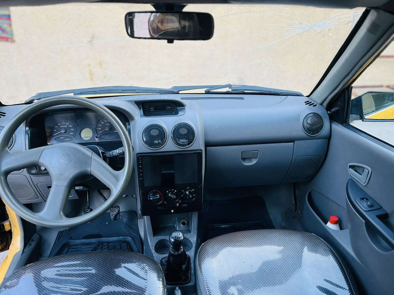 سلام عليكم. للبيع سايبا موديل 2012 سيارة نضيفة خير من الله مكينة نضيفة دواخل جديدة سنوية جديدة ارقام جدد هيئة جديدة سيارة نضيفة بيهة بس ضربة بلباب لأيمن من جوة طخة خفيفة رقم بغداد تحويل ثاني يوم السعر 30 قفل ***********
