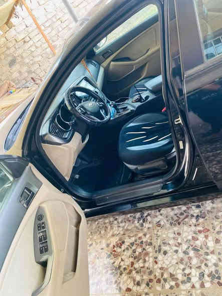 اوبتما 2013 محرك جديد وكير جديد رقم كليزي بغداد لون سياره اسود تخم تاير جديد امريكيه السعر (115) وبيه مجال رقم الهاتف (***********)
