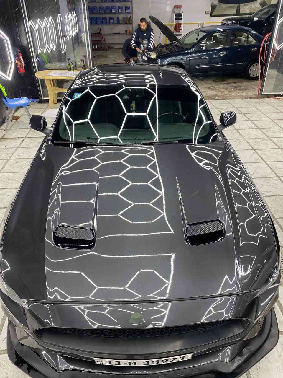 السلام عليكم
فورد موستنك للبيع 
موديل: 2023 Gt بريميوم فول مواصفات
كير: أوتوماتيك 10 نمر 
المحرك : V8/ 5000🔥
العداد : 33 الف كيلو 
مواصفات : شاشة دجتال 
 شاشة جبيرة بلادي ( ابل كار بلي ) 
أربع وضعيات قيادة 
سستم سماعات
دركة فايبر كاربون 
كشنات جلد 
تبريد تدفئة كشنات 
نقطة عمياء تحديد مسار مانع اصطدام
إشارة الحصان الضوئية 
ويالة مال ماك وان 

الحادث : 3 قطع 
البنيد والجاملغات الامامية 

تزويد : سيارة ستوك Stock
موقع : بغداد / حي الجامعة 
تليفون : ***********
السعر : 235 وبية مجال
