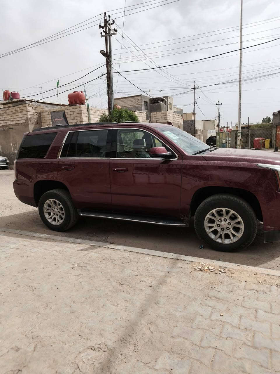 #السلام عليكم يوكن 2019للبيع بدون مراوس بيع اوراق مال هزه بس كامله تسجيل بيه حادث مدكر خلفي مكاني بصره 
بصمه خمسه 
السياره كلش حلوه مال بيت 
كلشي شغال 
مكينه او كير نضيفات 
سياره مابيه اي نقص 
مكاني بصره $170او بيه مجال للطيبين 
رقم الهاتف ***********
