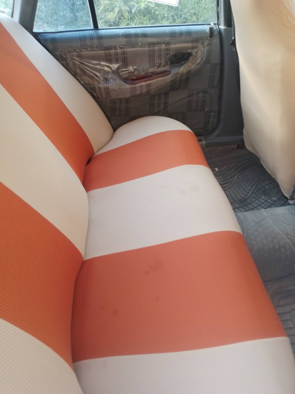 سياره برنس فراشه موديل 96
تبريد ومسجل مسجله باسمي تحويل مباشر
السعر 48 ورقه الستفسسار اتصل على هذا الرقم 
***********
