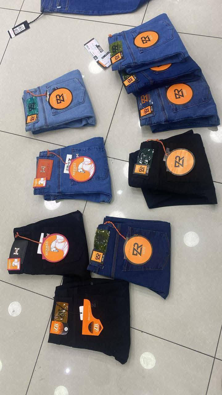 #محلات_وازياء_حيدر_الاغا
#كابوي_Zr_هاف_بوري
القياسات 30 32 34 36 38 40 42
كابوي فول ليگرا خامة اوبينيت Zara 
السعر 15 ألف فقط 
السعر 15 الف فقط 
السعر 15 الف فقط 
حصري يم محلات وازياء حيدر الآغا 
بابل المسيب السوق المسگف مقابل شارع كاظم عويص 
للاستفسار الاتصال 🤳 
***********
توجد خدمة توصيل
