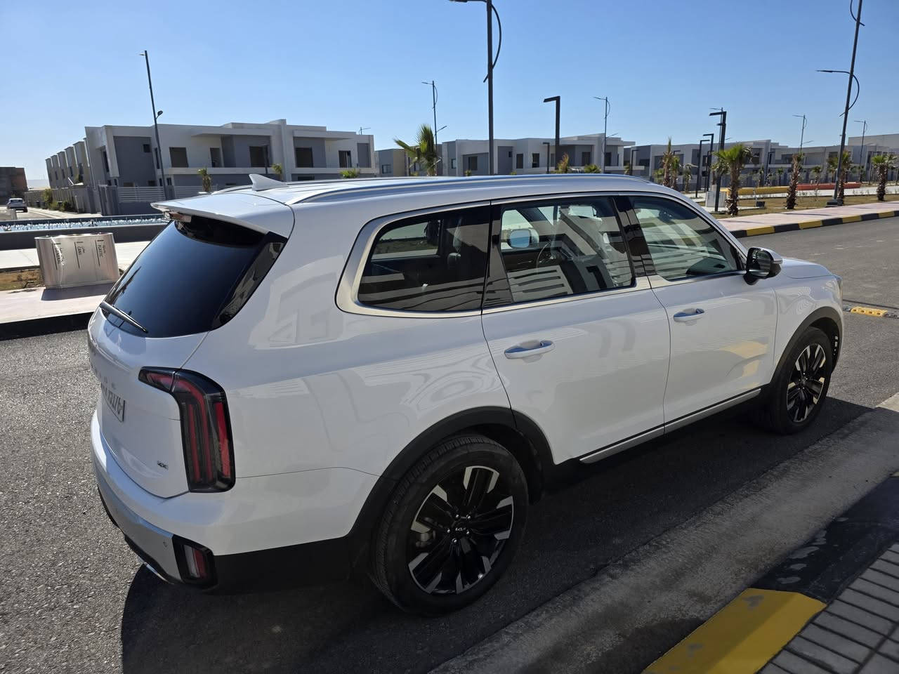 🚙 كيا تيلواريد SX Prestige 2024 - أعلى فئة

تفاصيل - سعر وحادث كمل قراءة 🔥

 

⚪ اللون أبيض (أرغب لون)

🛣️ ماشية 10 آلاف ميل فقط + 🛡️ مغلفة PPF

📸 خمس كاميرات و🛑 نقاط عمياء و🖥️ داتا شو

🛣️ رادار مانع تصادم وتثبيت وتحديد مسار ونظام الطرق الخارجية

🛋️ مقاعد أمامي وخلفي جلد فاخر + ❄️🔥 تبريد وتدفئة الصف الأول والثاني

🔊 نظام صوتي فاخر – خاص بالفئات العليا

🛠️ الحادث (دعامية أمامية فقط) – 🎈 والأيرباك راجع كبسولة وشغال سستم بلادي بوضع الوكالة

💵 السعر: 335$ - أنسب سعر لأعلى فئة وبمثل هذا الحادث

⚠️ واللي يدور أرخص يلقى حادث أقوى أو فئة أدنى أقل مواصفات

📥 التواصل: رسالة خاص أو 📞 اتصال أو 💬 واتس اب

📱 على الرقم ***********
