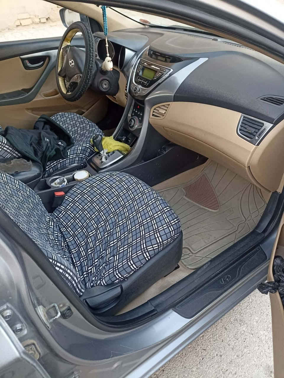 سلام عليكم النترا موديل ١٣ خليجي محرك ١٦٠٠ رقمه واسط بسمي سنويه جديد مكان واسط الكوت ***********
