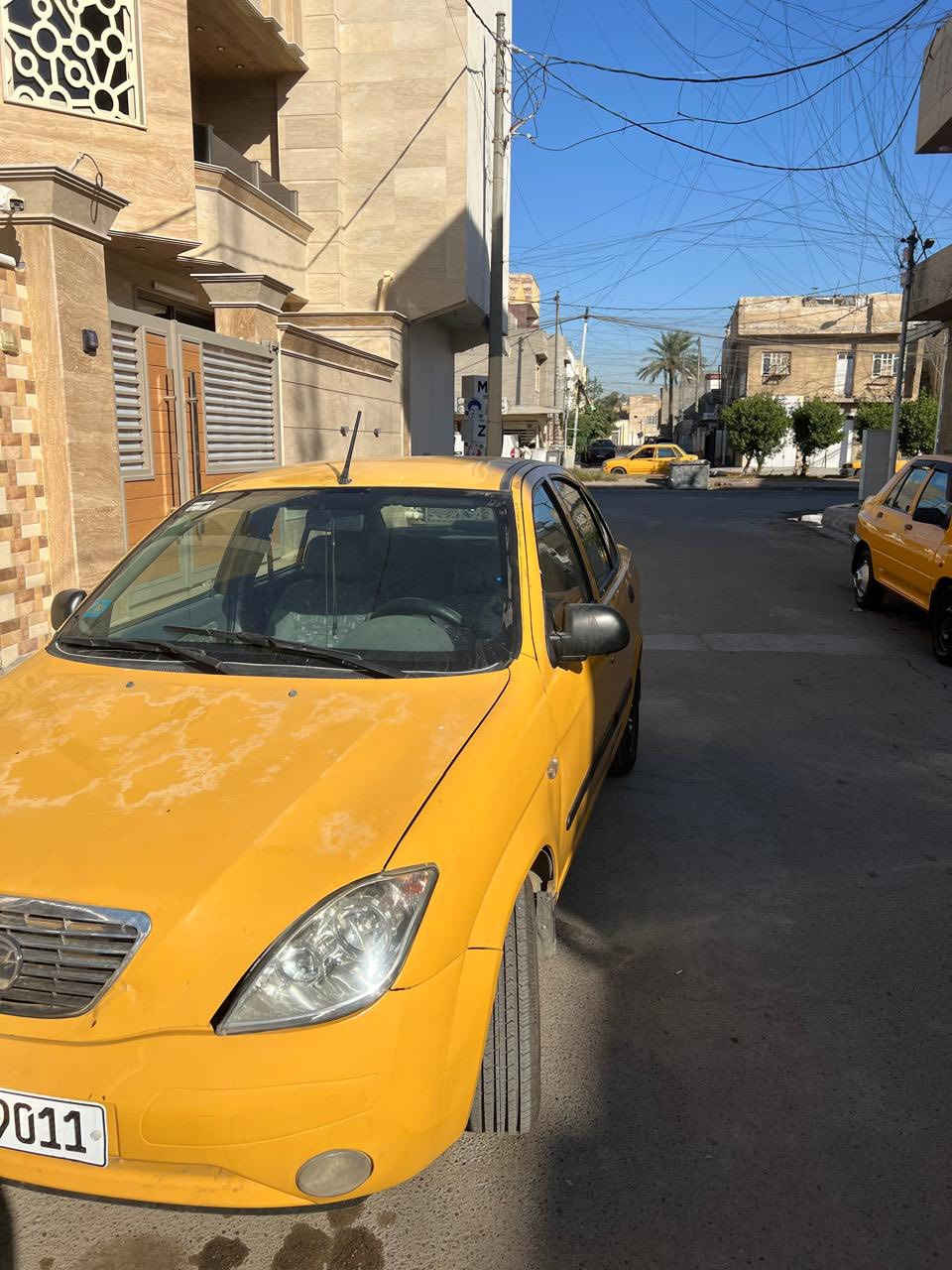 السلام عليكم طيبه للبيع مديل 15رقم دولي الجديد هيه وغرمات مصفره صدر جديد درايم شفت جديد الجامه الامية جديده تخم تاير ويل جديد الدركه جديده باتري جديد دسكات جدد ضربته بلجنطه وبيه رشات صبغ قليله سعر 36 وبيها مجال *********** مكاني بغداد الحريه
