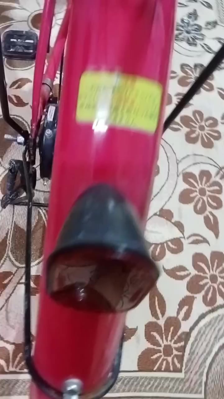 سلام عليكم بايسكل للبيع موديل 20 كامل ماعوزه شي لون وردي يخبل الواقع احله من الصورة السعر 125وبي مجال صار شهر من نازل تعال خاص وتدلل


**إذا كنت صاحب هذا الإعلان وتريد حذفه لأي سبب، رجاءا أرسل رسالة إلى الدعم الفني**