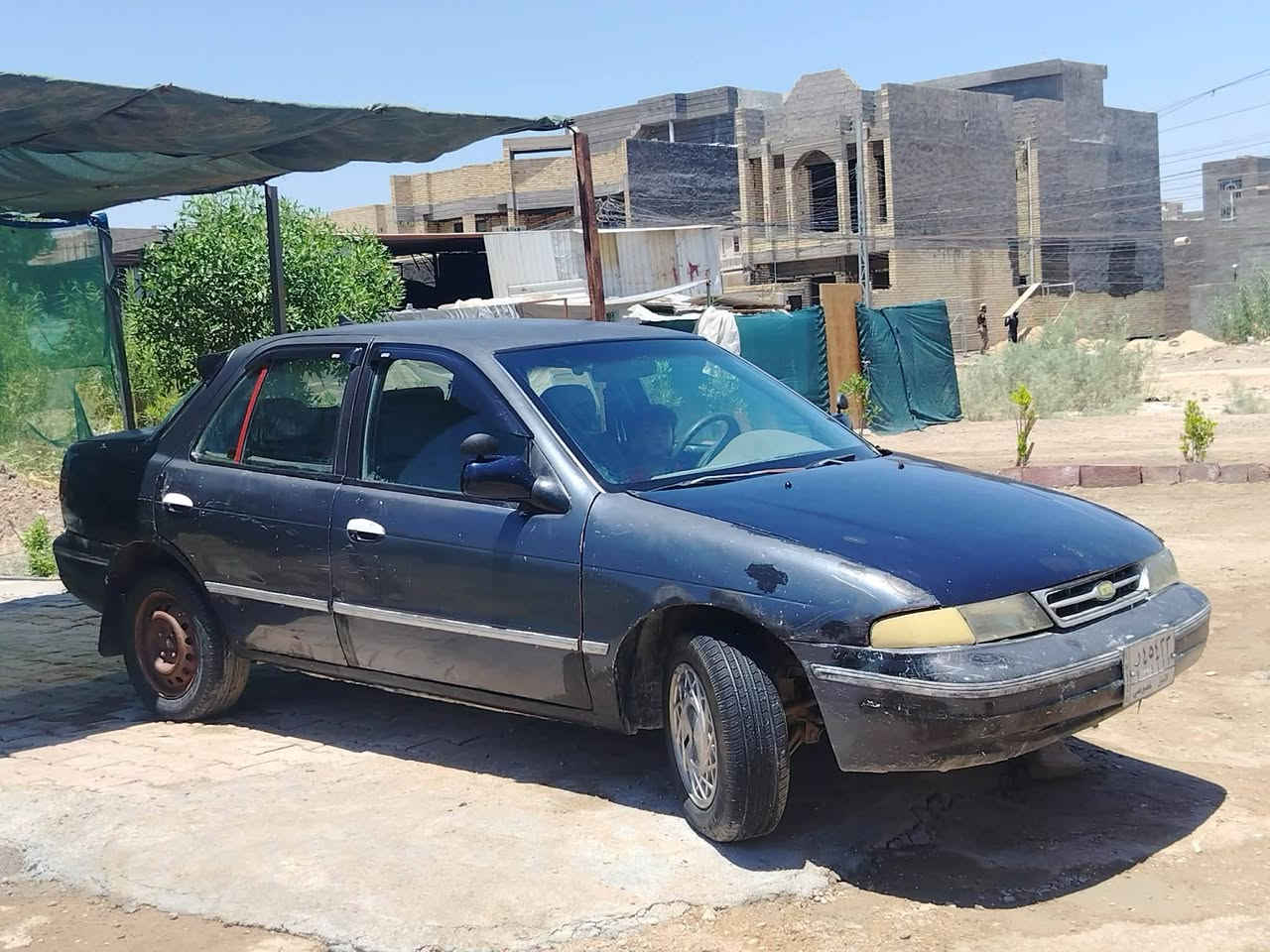 ​سلام عليكم
للبيع كيا سيفيا موديل 1994
السيارة بحالة عمل جيدة وجاهزة
​المواصفات
الكشر الخارجي مثل ما موضح بالصور 
المحرك نظيف ووضعه تمام
الداخلية والكراسي تحتاج دوشمة وموضحة حالتها بالصور
زوج تايرات أمامية جديدة
الكهربائيات وضعها جيد نوعا ما
السيارة رقم الانبار خصوصي
​السعر المطلوب 25 ورقة وبيه مجال بسيط للشراي المعتمد
مكان السيارة الفلوجة
التواصل مخابرة فقط الخاص مهمل يرجى الاتصال على الرقم التالي
***********
