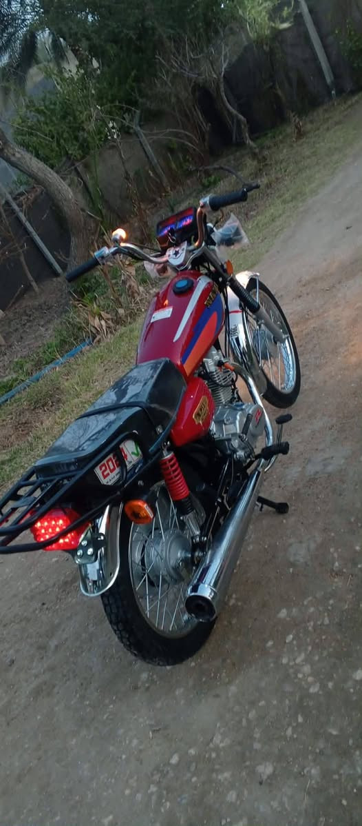 سلام عليكم دراجه نامه تعمير شاصي 25وراق ستنساخ دراجه مكينه ربيدو  دراجه توني شديتها كفلا دراجه تخبل كله اصلي والسعر 650وبيه مجال اللشراي مكاني مسيب وشراي يتصل ***********
