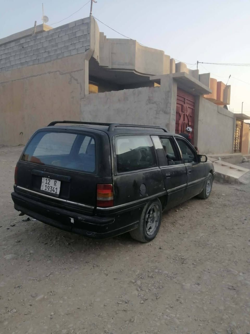 السلام عليكم.    مكلف بالنشر
اخوان اوميكا للبيع السيارة بسمي سنوية 2030 شرط التحويل محرك بي بدية صرف السعر 20 
***********
***********
