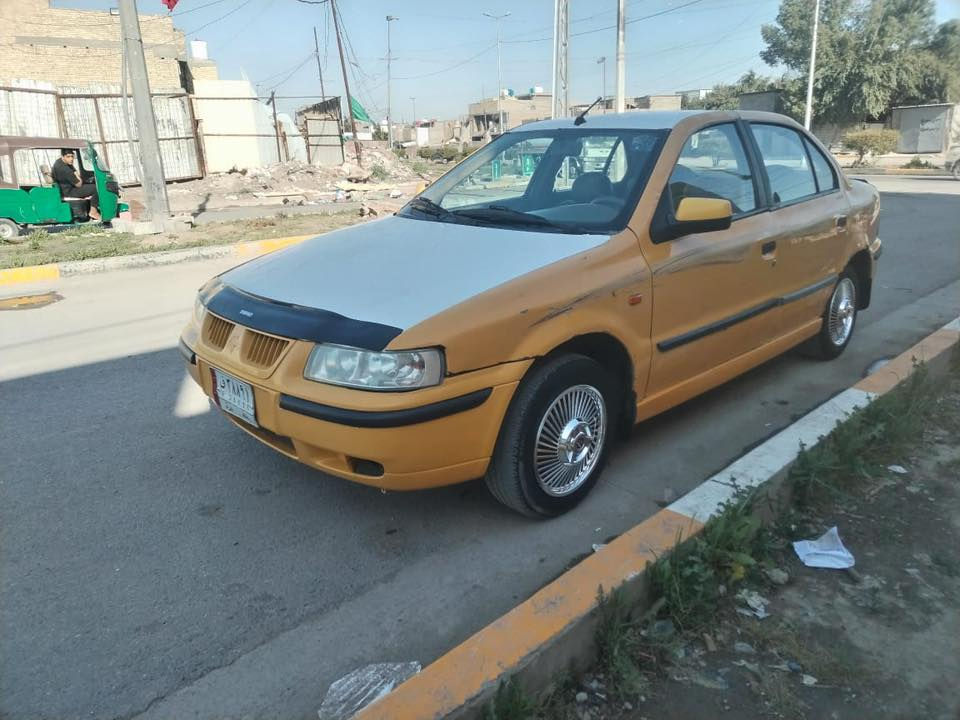 سلام عليكم أخوان اقرأ لمنشور قبل لا تتصل بيع فقط سمند موديل 2011 ناطقه شرط تحويل  سياره كبل لشارع غرامات مصفره أوراق هيئه موجوده كير مكينه صدر تخم تاير كهربائيات كله بلاد سياره ناعمه جاهزه تدفئه شغاله تبريد نقص بس غاز سعر (22) وبيه مجال مكاني بغداد لشراي يتصل ***********
