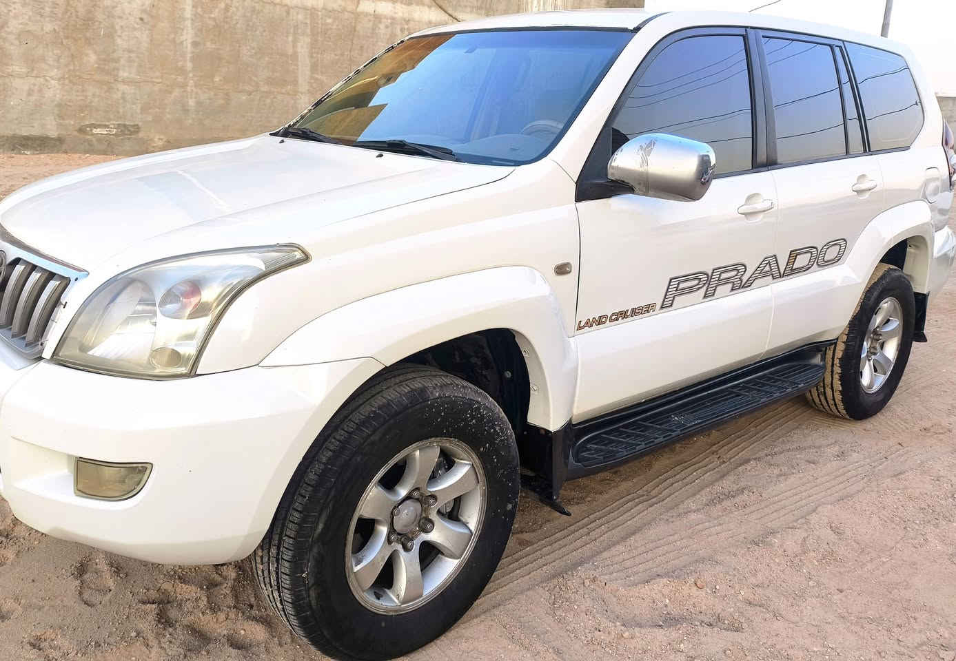 تيوتا برادو 2007السعر 80ورقة
كفالة گص وفتح وسرقة وانتربول
جاهزة من كلشي قبل يومين وصلت
علمآ ادوات بعدها بلوحات الكويت
للاستفسار اتصل***********
