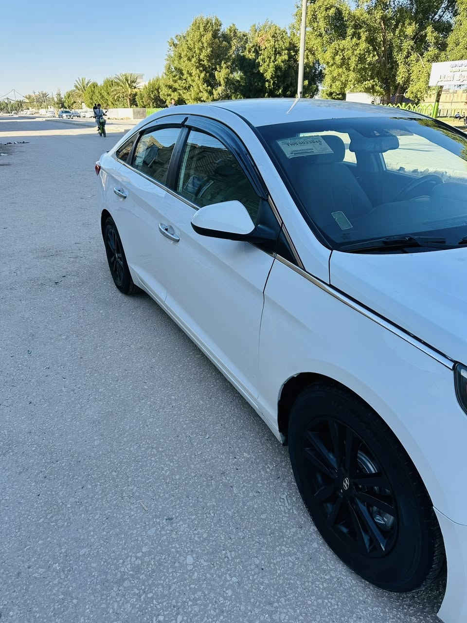 السلام عليكم سوناتا 2017
وارد أمريكي حادثها بنيد وجاملغ 

وهنا بالعراق بيها الجاملغ الثاني بدون دواخل ابد 

وبيها تشليع بداية القمارة رقم أربيل دولي 

كير مكينة تبريد حدادية جاهزة 

مكانها النجف الأشرف 

السعر 112 

***********
