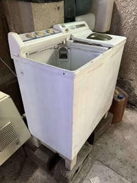 غساله هيتاشي مستعمله اصليه وقديمه وشغاله مكاني بغداد حي اور اليحب يتصل...