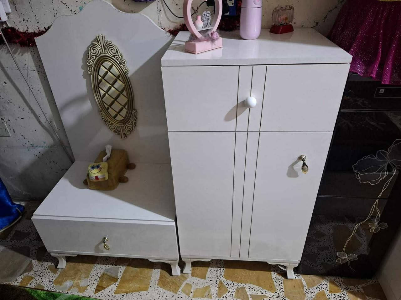 غرفة نفرين ٩ قطع تركي اكو بعد كومديات اثنين مضمومات ومرايا جبيرة السعر 500 العنوان زعفرانيه بيع مستعجل


**إذا كنت صاحب هذا الإعلان وتريد حذفه لأي سبب، رجاءا أرسل رسالة إلى الدعم الفني**