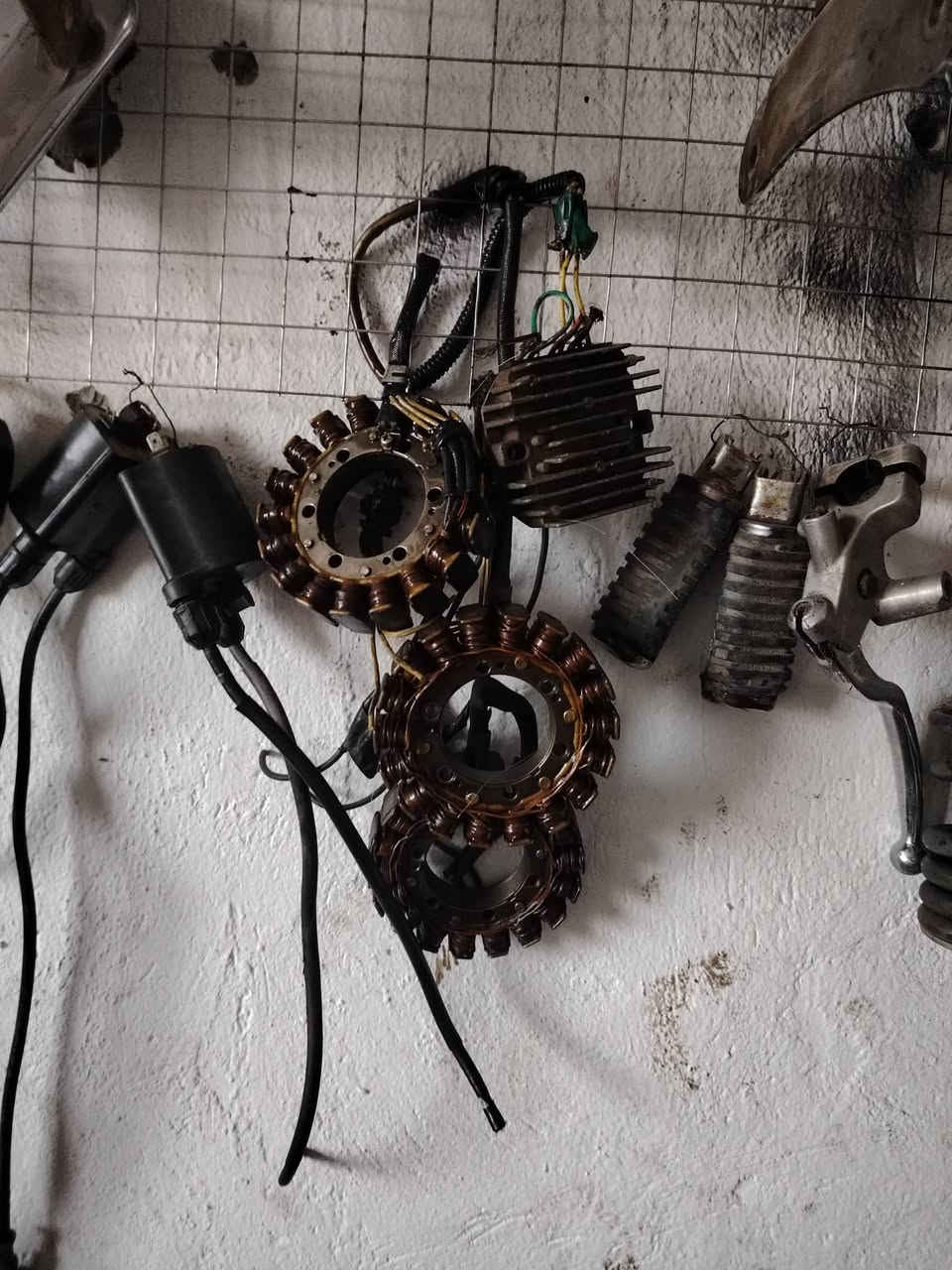 السلام عليكم ورحمة الله تفصيخ هوندة ستد متوفر توصيل ***********
