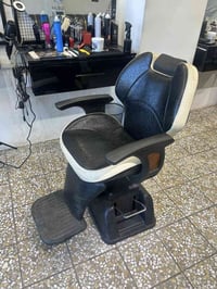 كراسي حلاقة • ٤ قطع • حي السلام