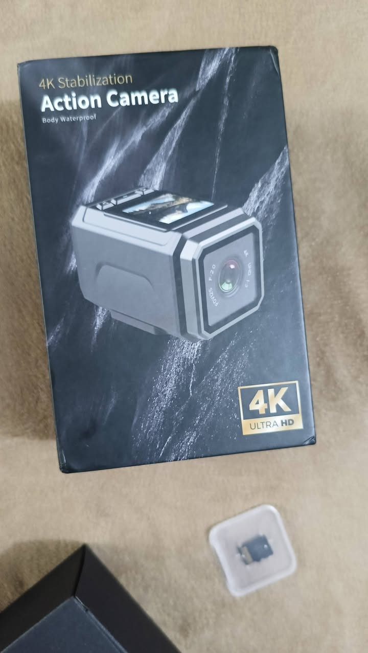 كامرة مغامرات بدقة 4K
مقاومة للماء والغبار 
بطاريه شحن تايب سي 
تسجيل صوت واضح جدا 
تطبيق ربط على الموبايل  واي فاي 
زاوية واسعة 180 درجه 
رام 64 گيگا 
باقي التفاصيل في الصور 
التفيده ينطي بيها سعر


**إذا كنت صاحب هذا الإعلان وتريد حذفه لأي سبب، رجاءا أرسل رسالة إلى الدعم الفني**