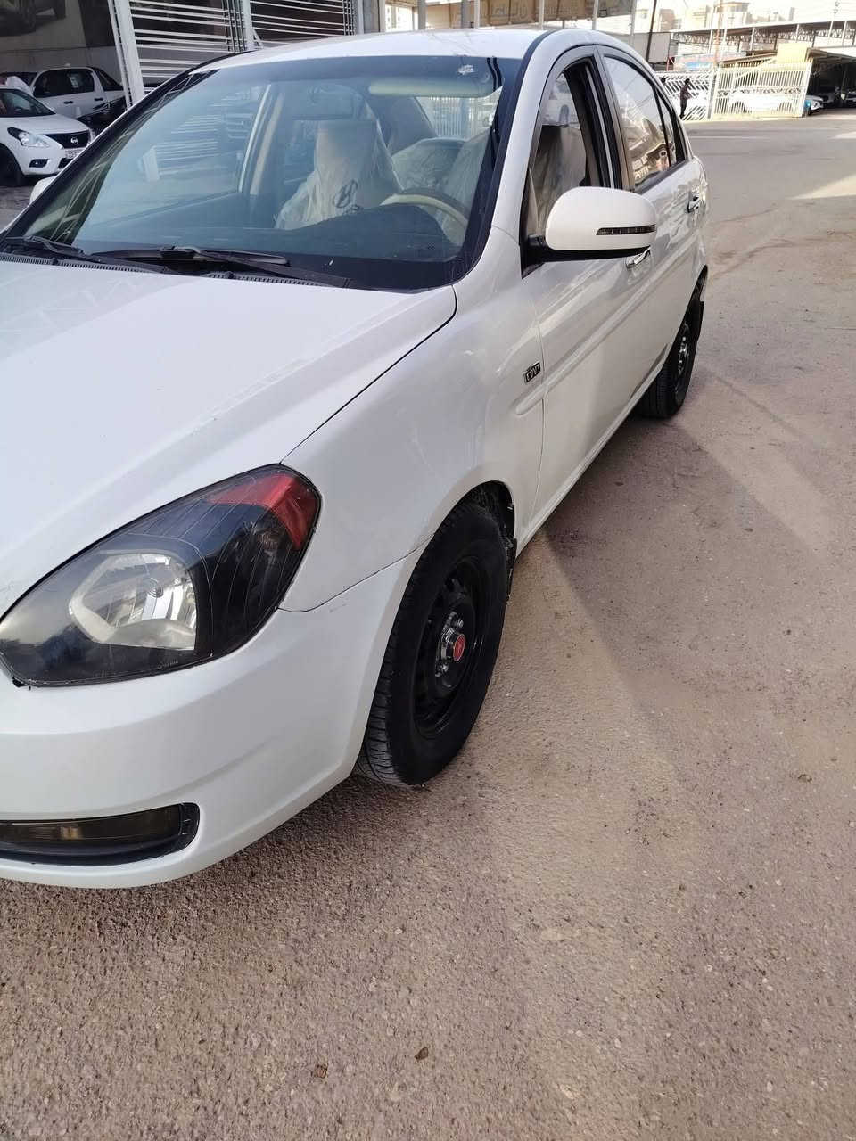 اكسنت سياره حلو ماعده بارد موديل 10 السعر 77رقم اربيل استفسار اتصل على الرقم ***********
