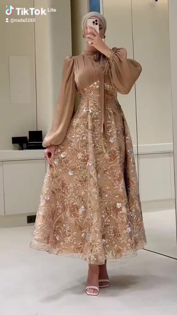 ملاحظه الفستان طبع . 

فستان خامه دابل مطبع ايطالي كوالتي عالي  

القياسات 38 40 42 44 46 48

توصيل 5 الاف جميع محافظات العراق


**إذا كنت صاحب هذا الإعلان وتريد حذفه لأي سبب، رجاءا أرسل رسالة إلى الدعم الفني**