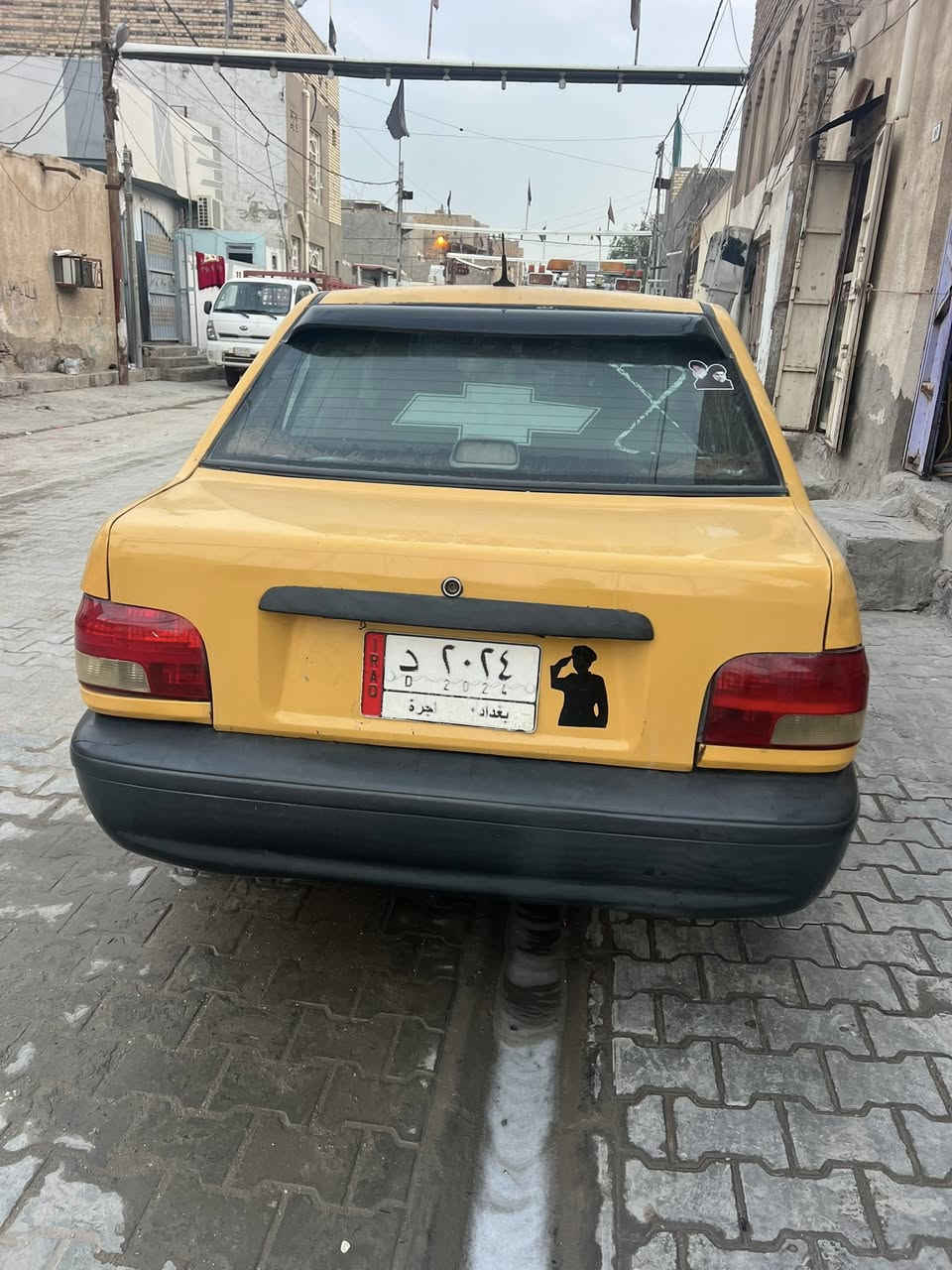 السلام عليكم سايبه للبيع 2010 كير مكينه جديدات كهربائيات كله شغاله تخم تاير ابو الخطه ستوني شادهن شواصي نضيفات لا فطر ولا خياس سياره جاهزه بدون راعي راعيها ماندله 
السعر 16 وبيه مجال العنوان نجف كوفه 
***********
