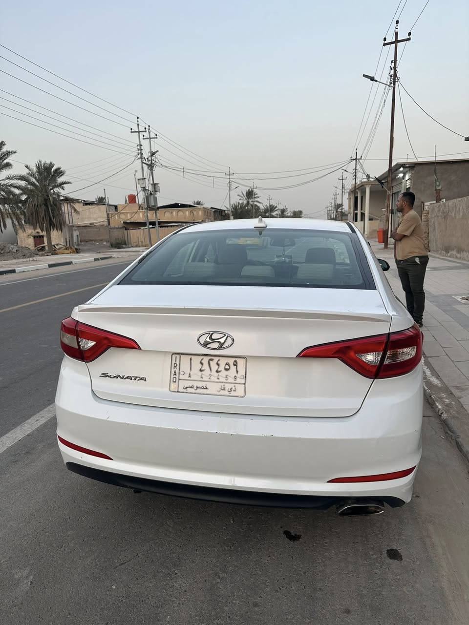 سوناتا موديل 15 للبيع
سيارة وارد امريكي سيارة جديدة وجاهزه وممشه قليل 98 الف 
مكينة gdi 2.4 جديدة 
بيها صبغ جاملغ خلف ايمن وباب الخلفي الايمن بدون ضربه 
سيارة حره تحويل ثاني يوم تبريد وحدادة وماناقصها شي
السعر 128 
***********
